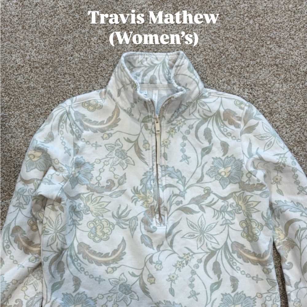 Women’s Travis Mathew Fleece Pullover in Size Small